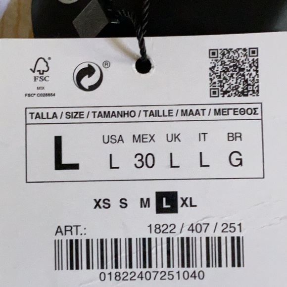 NWT. Zara Light Yellow Knit Long Pointelle Jumpsuit. Size L. - Picture 4 of 6